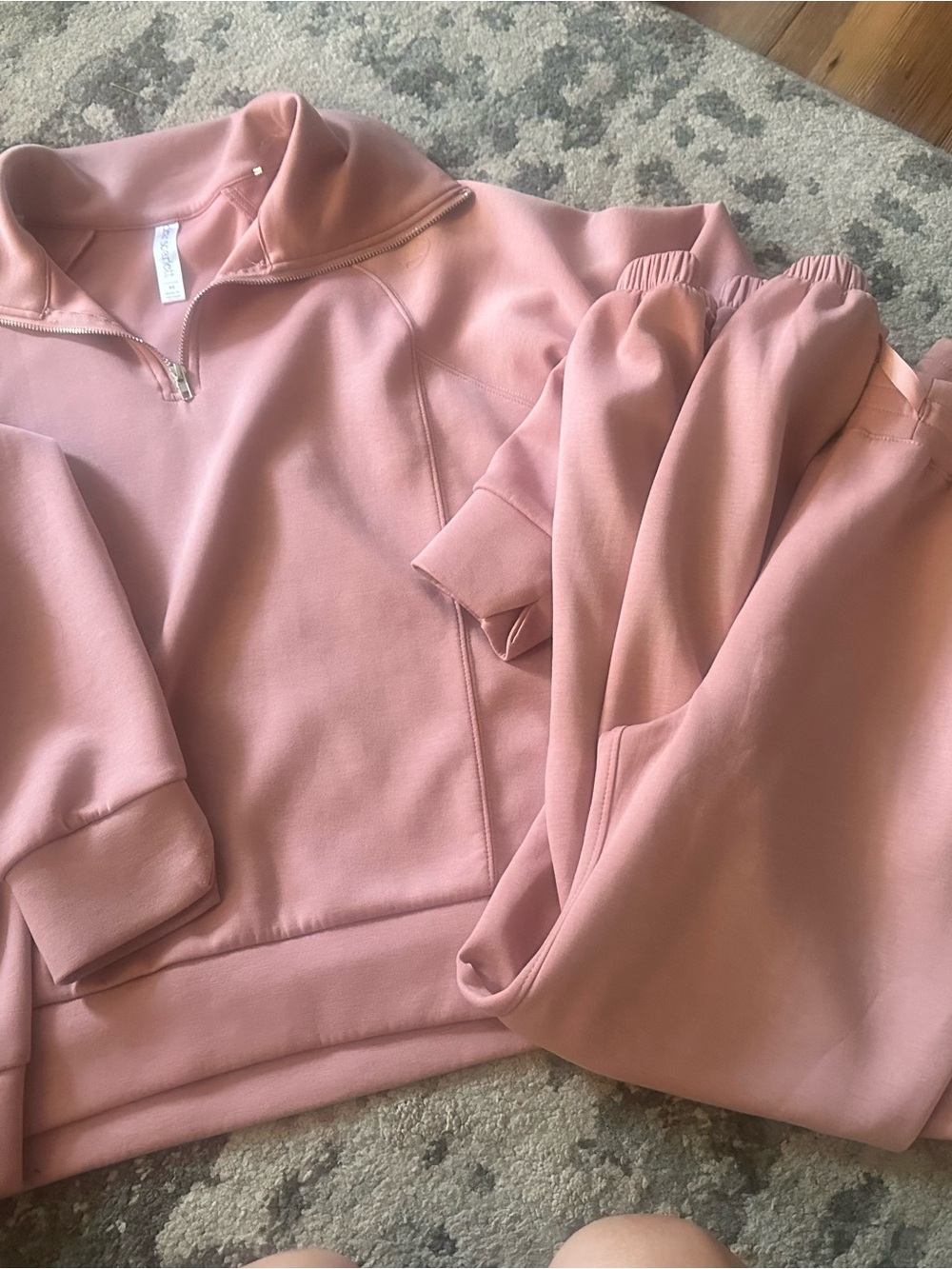 Women’s Quarter-Zip Pullover & Jogger Set - Dusty Rose